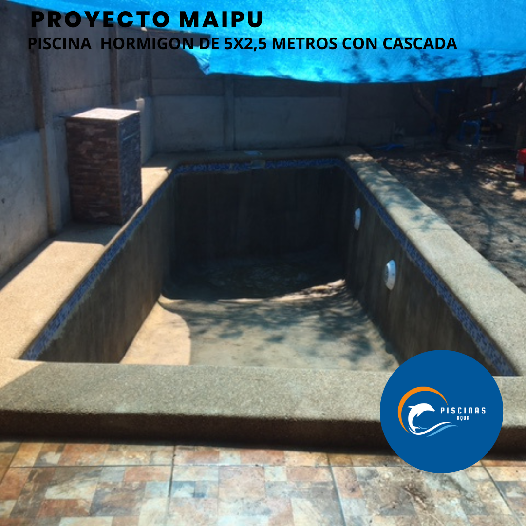 Piscina de hormigón de 5x2,5  metros, comuna de Maipú