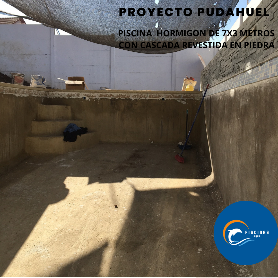 Piscina de hormigón de 7x3 metros, en Lomas de lo Aguirre, Pudahuel