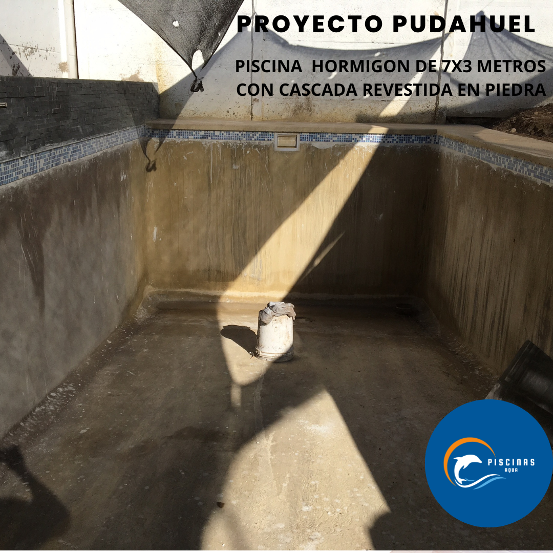 Piscina de hormigón de 7x3 metros, en Lomas de lo Aguirre, Pudahuel