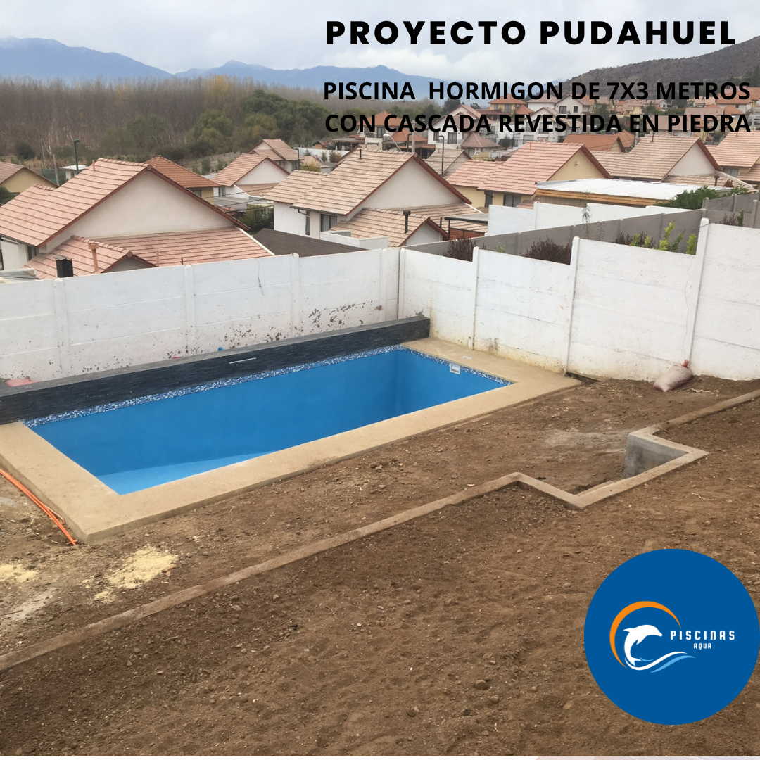 Piscina de hormigón de 7x3 metros, en Lomas de lo Aguirre, Pudahuel